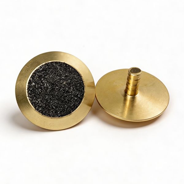 Carborundum Studs